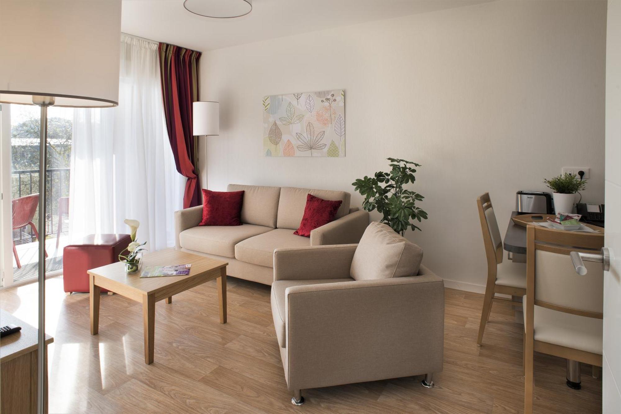 Domitys Les Greements D'Or - Residence Seniors Дуарнене Экстерьер фото